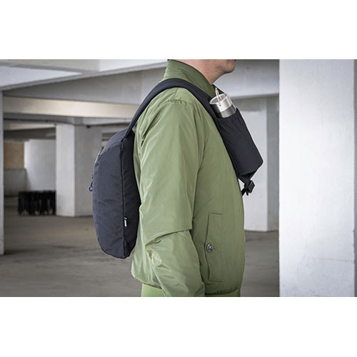 Zaino monospalla SLING - dettaglio