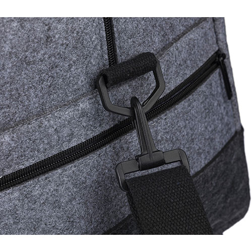 Borsa sportiva in feltro CORLISS - dettaglio