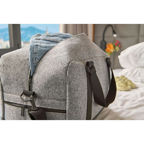 Borsa sportiva in feltro CORLISS - dettaglio