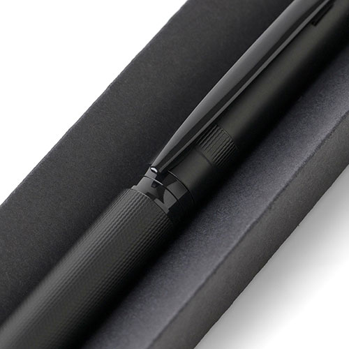Penna in metallo con cofanetto HADI - dettaglio