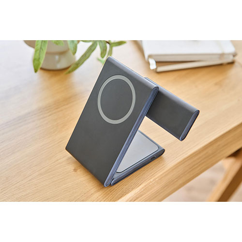 Carica batterie per 3 devices VALERIO - dettaglio