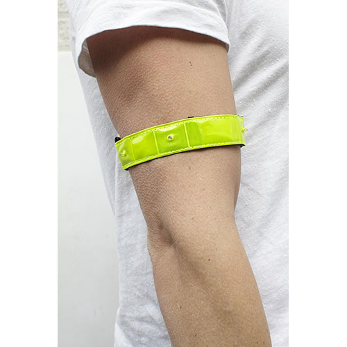 Bracciale luminoso di sicurezza ANNI - dettaglio
