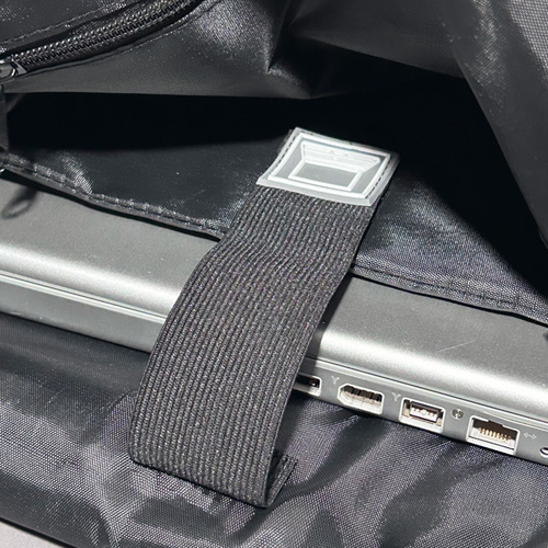Zaino porta pc roll-top con manici QUADRON - dettaglio