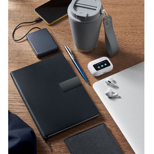 Quaderno con copertina in similpelle TREZE - dettaglio