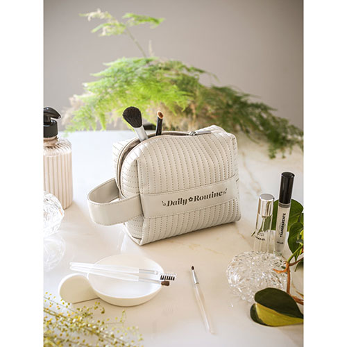 GILI - pochette porta trucchi - dettaglio