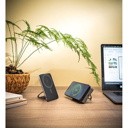 WARSHEL 10 - power bank magnetico da 10.000 mAh con caricatore wireless e supporto - dettaglio
