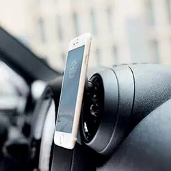 supporto smartphone auto